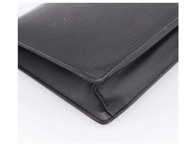 LOUIS VUITTON Epi Serie Dragonne Clutch Bag Black Noir M52612 LV Auth 202460 Nero - vista 16
