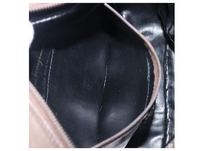 Borsa a tracolla Salvatore Ferragamo Vala in camoscio marrone tono oro Auth ka6067 - vista 22