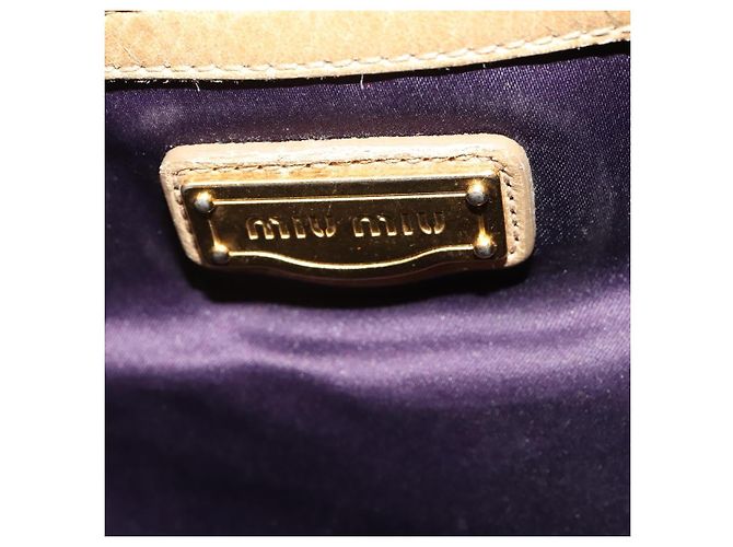 Borsa a tracolla Miu Miu in pelle 2way Beige Gold Auth 199120A D'oro - vista 24