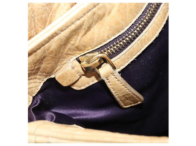 Borsa a tracolla Miu Miu in pelle 2way Beige Gold Auth 199120A D'oro - vista 25