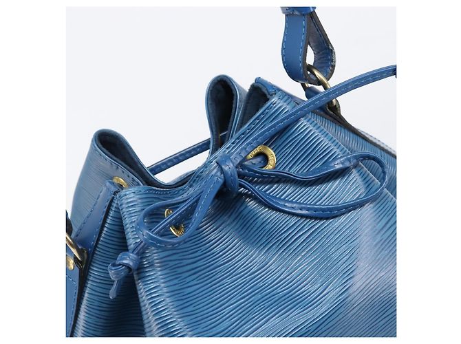 Borsa a tracolla LOUIS VUITTON Epi Noe Blu M44005 LV Auth 200377A - vista 17
