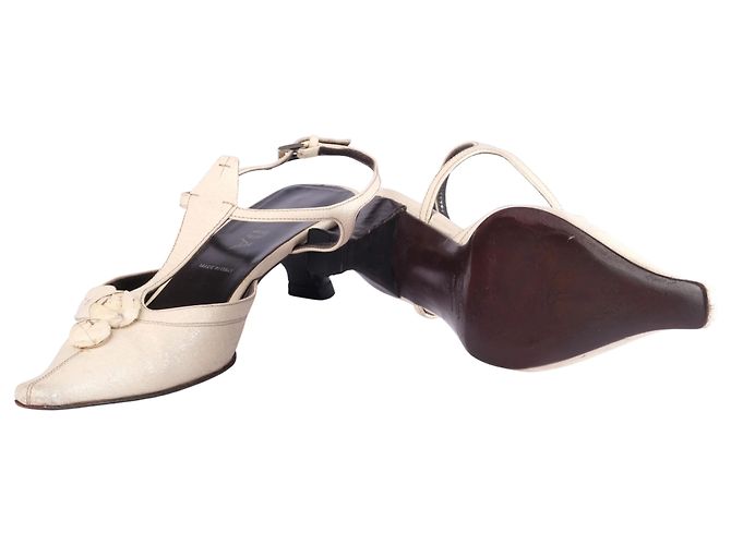 Prada Fall/Winter 2000 Ivory Leather Pointed-Toe Slingback Pumps Cream - view 8