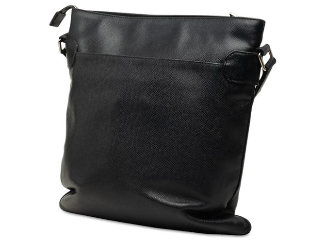 Borsa a tracolla Louis Vuitton Taiga Sasha Blu - vista 2