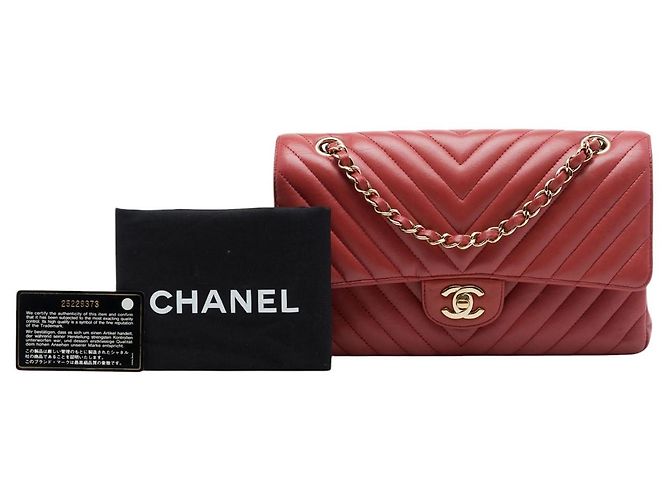 Borsa a tracolla Chanel Medium Classic Chevron in pelle d'agnello rossa con doppia patta Rosso - vista 7