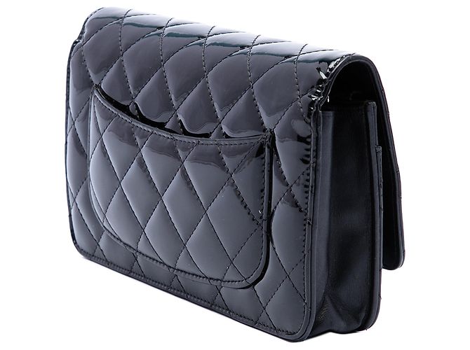 Borsa a tracolla Chanel CC matelassé in vernice nera Wallet On Chain Nero - vista 2