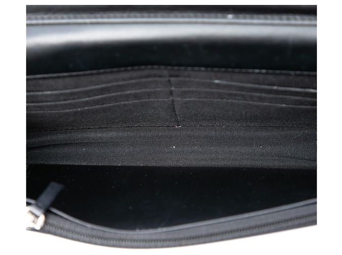 Borsa a tracolla Chanel CC matelassé in vernice nera Wallet On Chain Nero - vista 4