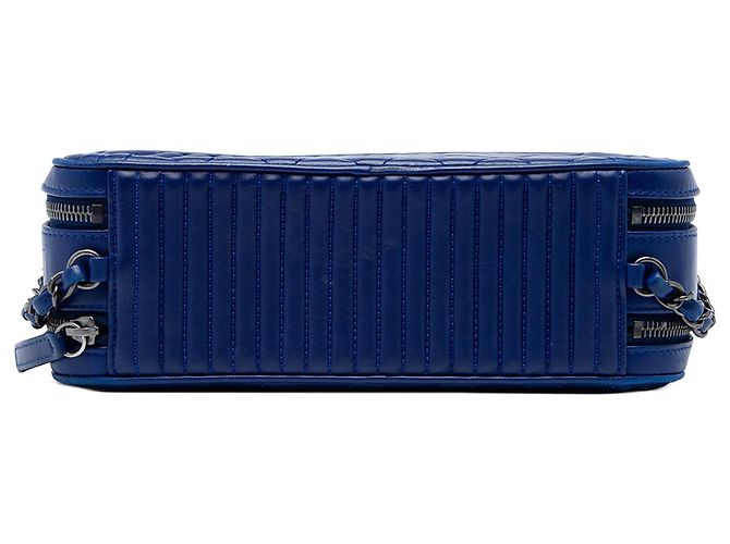 Borsa Camera Chanel Coco Boy Large in Pelle di Agnello Matelassé Blu - vista 3