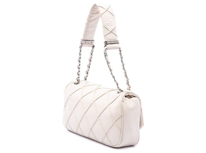 Borsa a tracolla Chanel CC Double Stitch in pelle di agnello bianca Single Flap Bianco - vista 2