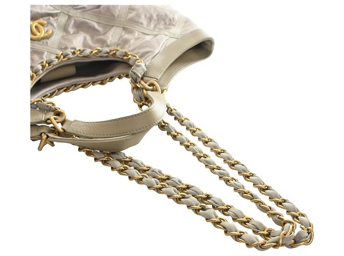 Borsa Shopping Satchel Chanel in Nylon Matelassé e Grosgrain Grigia Grigio - vista 10