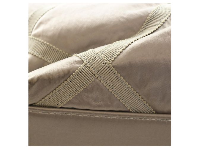 Borsa Shopping Satchel Chanel in Nylon Matelassé e Grosgrain Grigia Grigio - vista 7