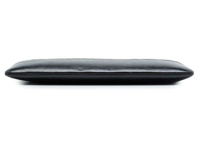 Clutch Chanel Gabrielle O Case Large in vitello invecchiato nero - vista 3