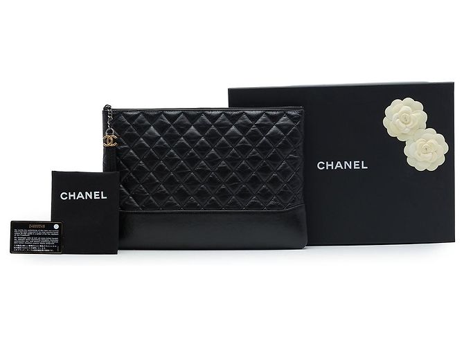 Clutch Chanel Gabrielle O Case Large in vitello invecchiato nero - vista 7
