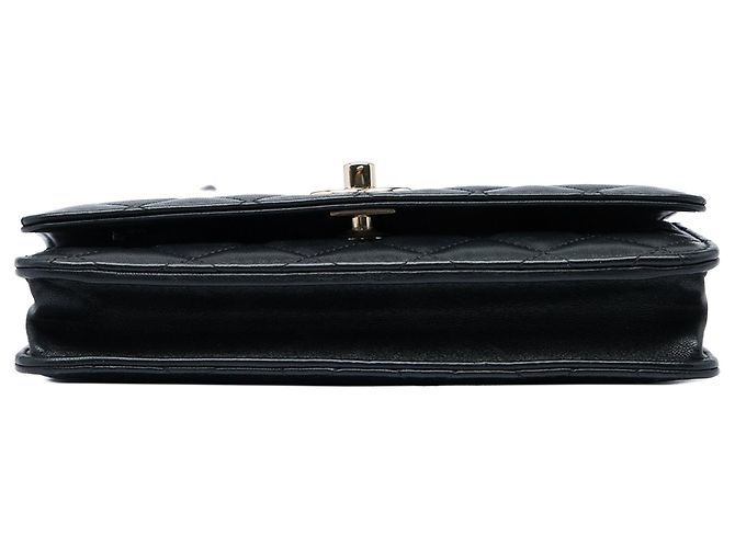 Borsa a tracolla Chanel Trendy CC Wallet On Chain in pelle d'agnello matelassé nera Nero - vista 3