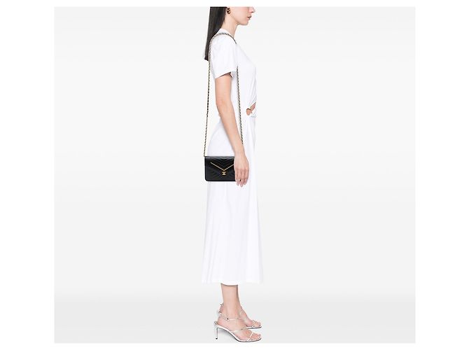 Borsa a tracolla Chanel Wallet on Chain in lambskin nero con matelassé chevron invertito - vista 6