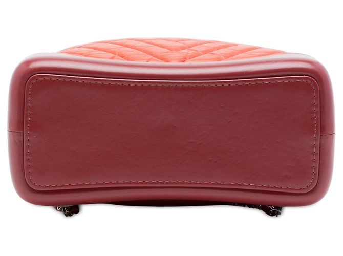 Zaino Gabrielle Chanel Small Bicolor Chevron in vitello invecchiato Arancione - vista 3