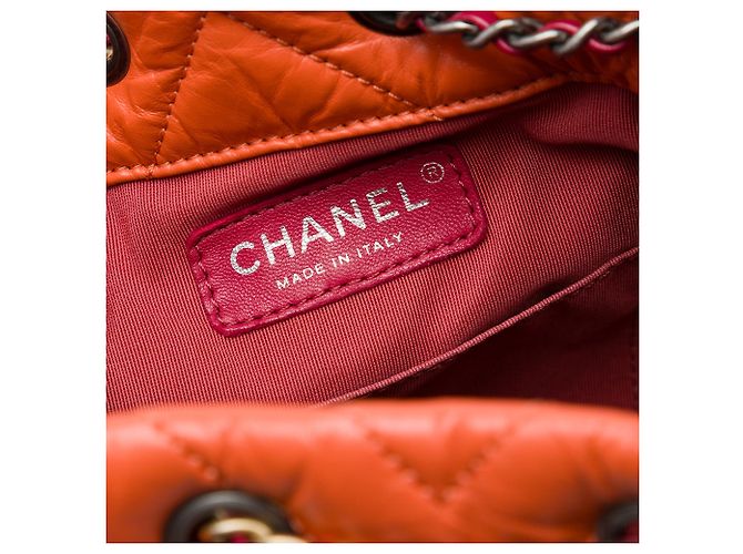 Zaino Gabrielle Chanel Small Bicolor Chevron in vitello invecchiato Arancione - vista 5