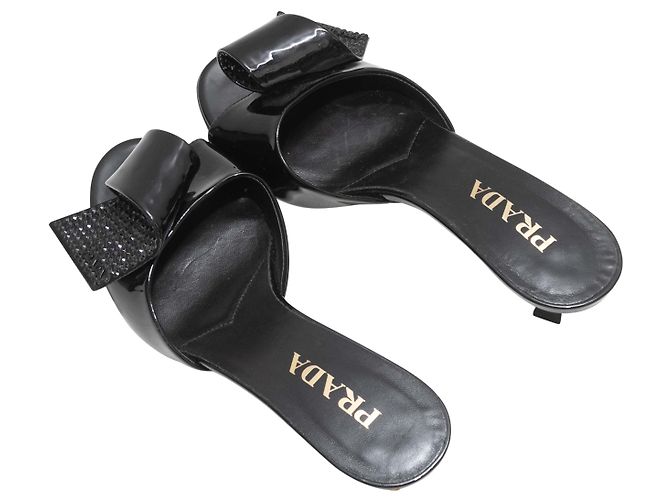 Schwarze lackierte Absatzsandalen mit Verzierungen von Prada Größe 38 - Ansicht 3