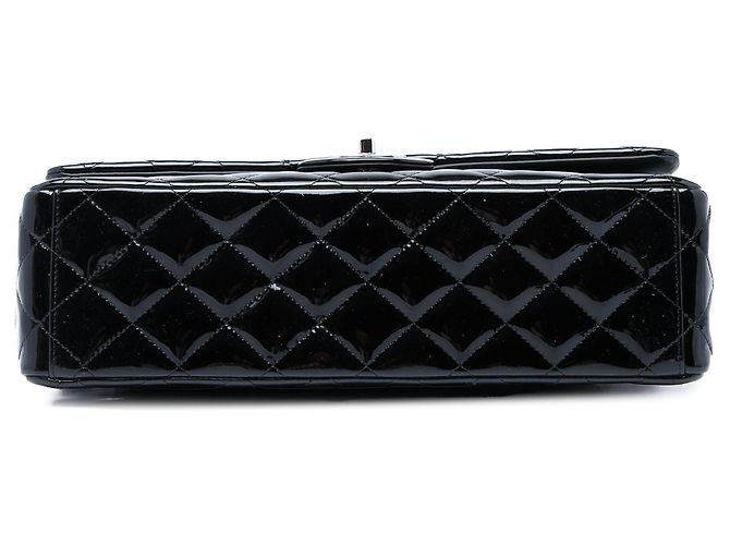 Borsa a tracolla Chanel Maxi Classic Double Flap in vernice nera Nero - vista 3