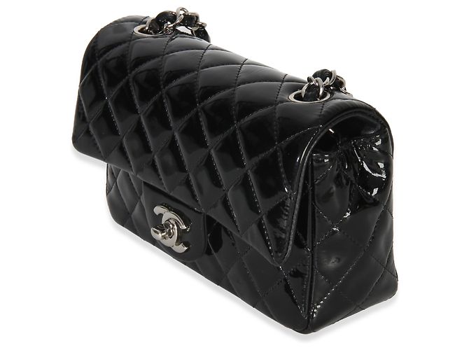 Gabrielle Chanel Mini Rectangular Flap Bag aus schwarzem gestepptem Lackleder - Ansicht 3