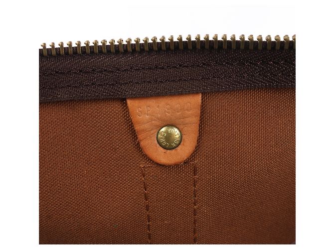 Borsa da viaggio Louis Vuitton Keepall 45 Monogram Canvas in marrone M41428 - vista 11