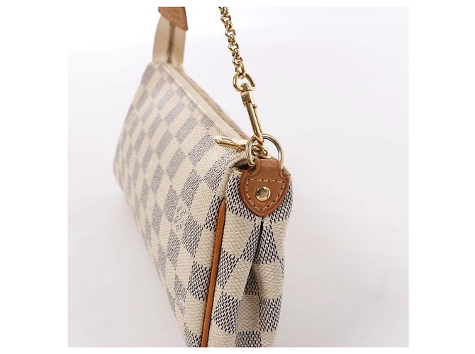 Bolso de hombro Louis Vuitton Eva Damier Azur en Beige N55214 - vista 4