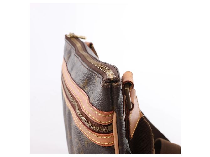 Louis Vuitton Pochette Bosphole Monogram Canvas Crossbody Bag in Brown M40044 Marrone - vista 5