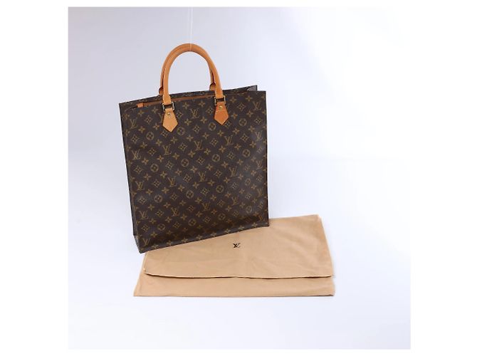 Louis Vuitton Sac Plat Monogram Canvas Handbag in Brown Marrone - vista 11