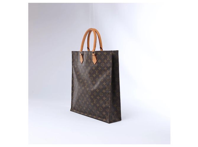 Louis Vuitton Sac Plat Monogram Canvas Handbag in Brown Marrone - vista 3