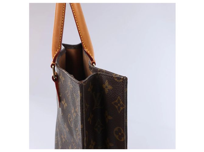 Louis Vuitton Sac Plat Monogram Canvas Handbag in Brown Marrone - vista 4