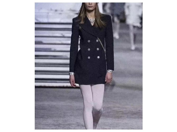Gabardina Chanel de lana negra Negro - vista 6
