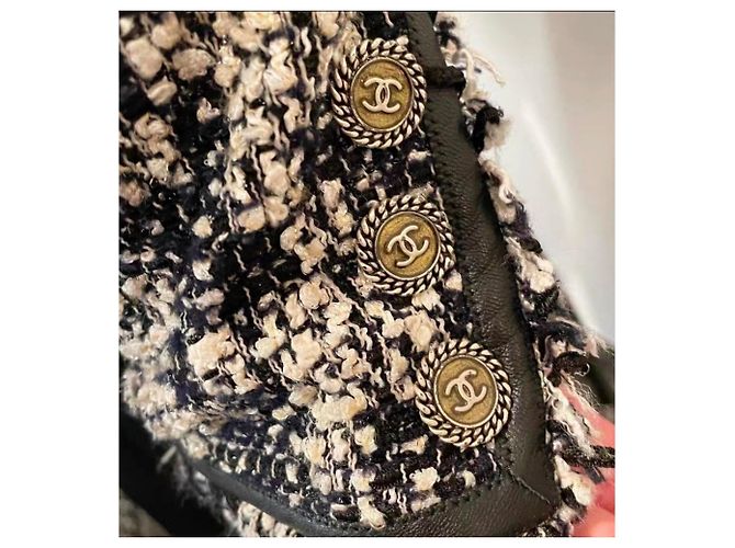 Chaquetas Chanel La Petite Veste Noire Multicolor - vista 3