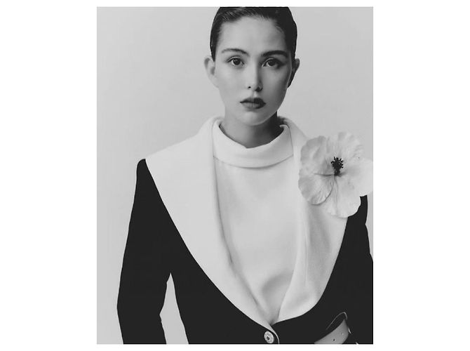 Chaquetas Chanel La Petite Veste Noire Negro - vista 5