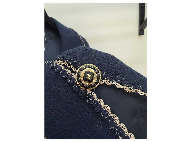Chaquetas Chanel La Petite Veste Noire Multicolor - vista 3
