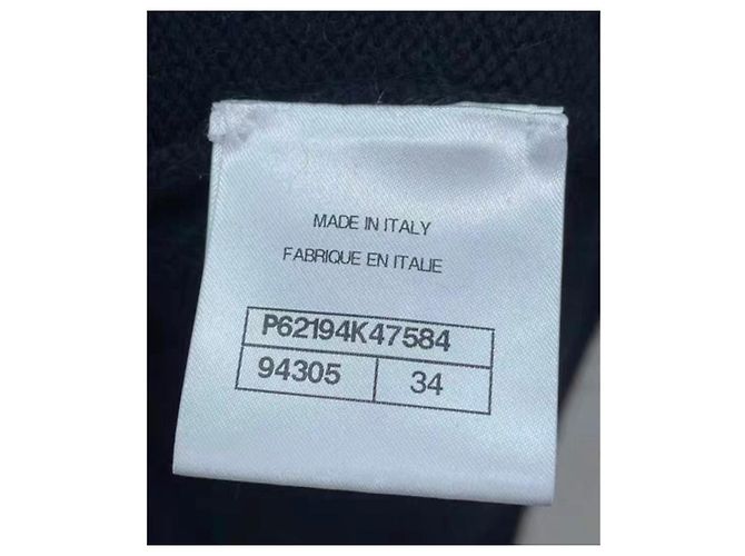 Chanel Strickjacke aus schwarzem Kaschmir - Ansicht 5