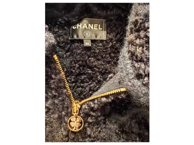 Abrigo Chanel negro de cashmere - vista 3
