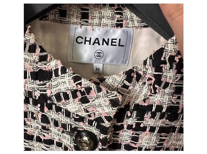 Chaquetas Chanel La Petite Veste Noire Multicolor - vista 3