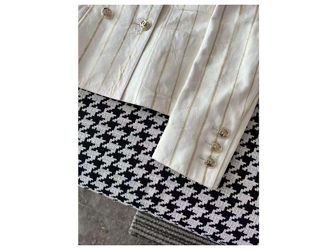 Chaquetas Chanel La Petite Veste Noire Multicolor - vista 5