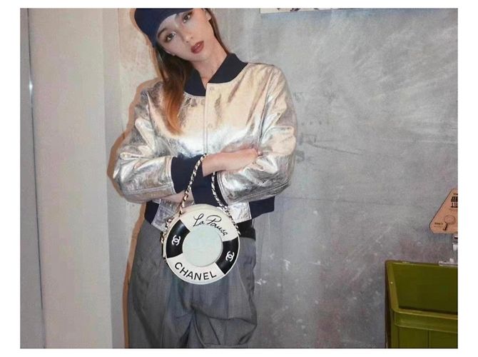 Chanel Lederjacken Silber - Ansicht 4
