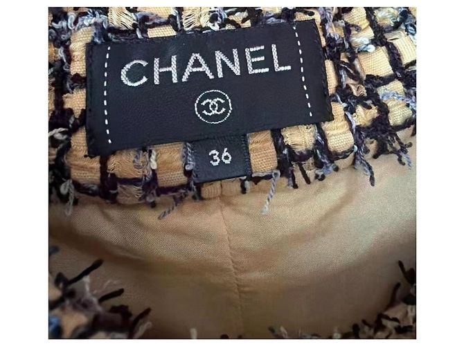 Shorts Chanel de Tweed Multicolor - vista 4