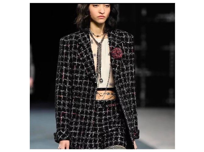 Chaquetas Chanel La Petite Veste Noire Multicolor - vista 2