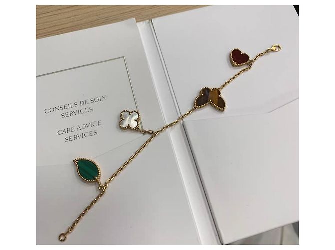 Van Cleef & Arpels Lucky Alhambra Armbänder Mehrfarben - Ansicht 2