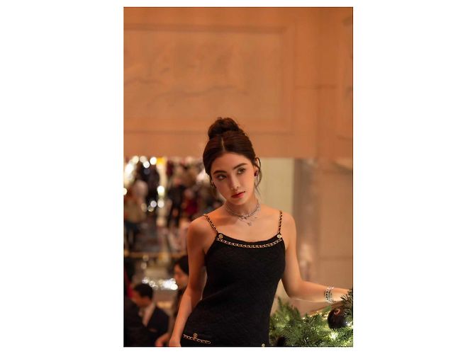 Chanel Kleid aus schwarzem Kaschmir - Ansicht 6