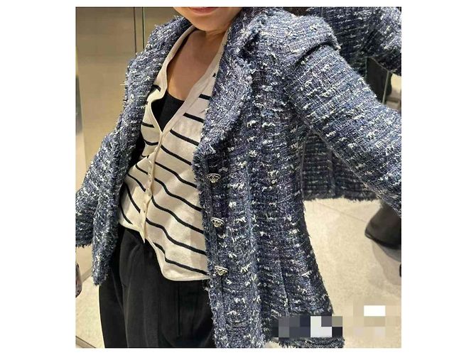 Chaquetas Chanel La Petite Veste Noire Azul - vista 5