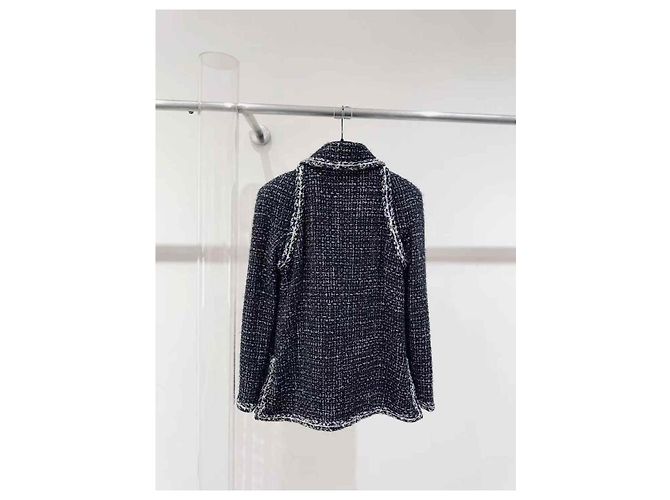 Chaquetas Chanel La Petite Veste Noire Negro - vista 2