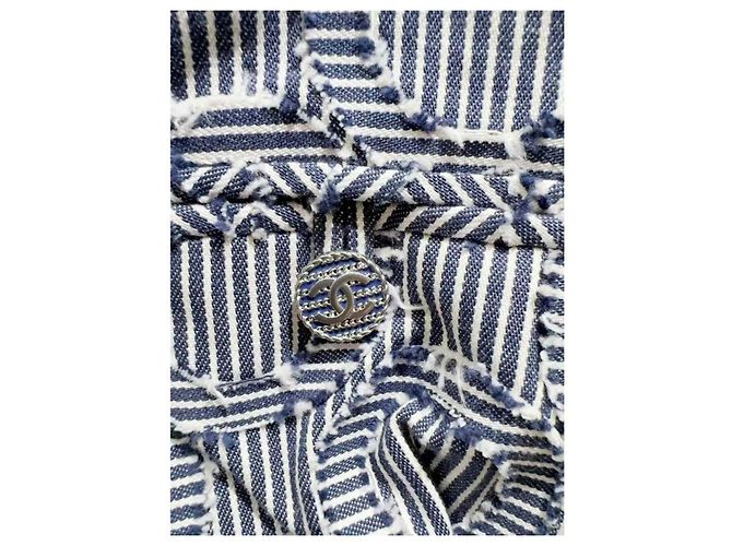 Chaquetas Chanel La Petite Veste Noire Multicolor - vista 3