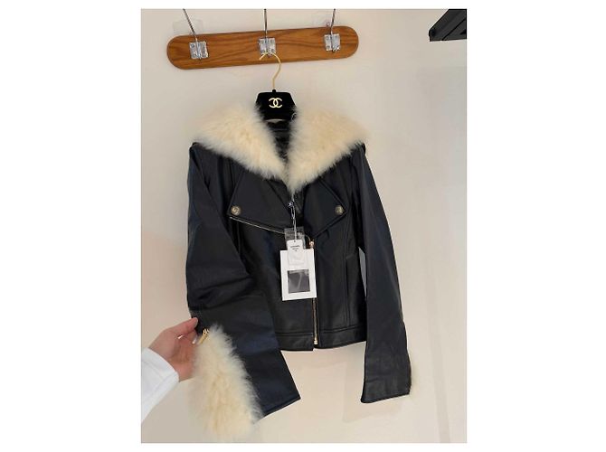 Chanel Lederjacken Schwarz - Ansicht 2