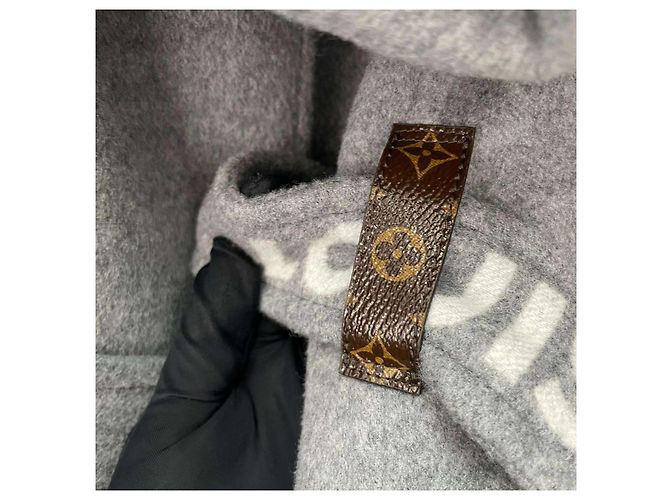 Louis Vuitton Coats Women Multiple colors - view 4
