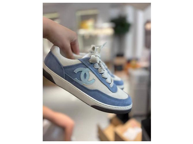 Sneakers Chanel in pelle multicolore 36 - vista 2