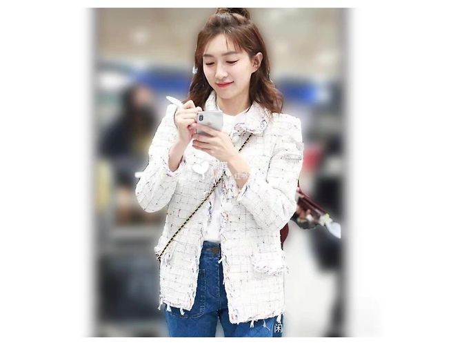 Chaquetas Chanel La Petite Veste Noire Multicolor - vista 4