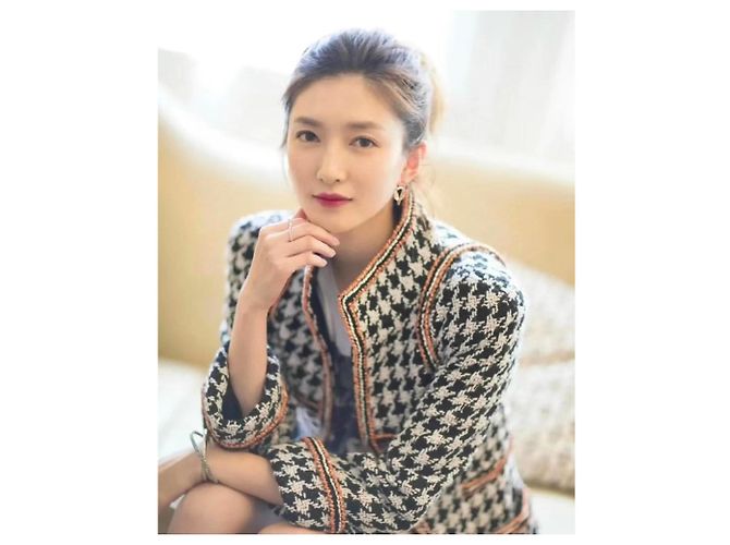 Chaquetas Chanel La Petite Veste Noire Multicolor - vista 8